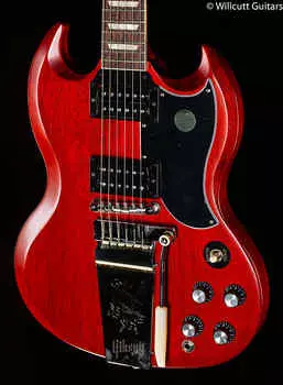 Gibson SG Standard '61 Maestro Vibrola Выцветшая винтажная вишня (108) Gibson SG '61 Maestro Vibrola Faded Cherry (108)
