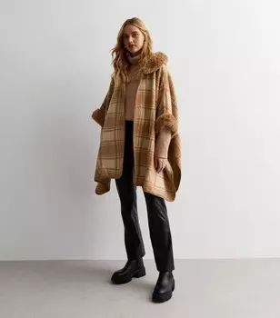 Gini London Кейп в клетку светло-коричневого цвета с отделкой из искусственного меха Gini London, песочный