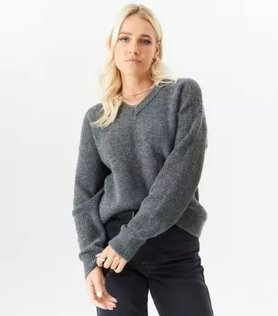 Gini London Серый джемпер с V-образным вырезом Gini London, серый