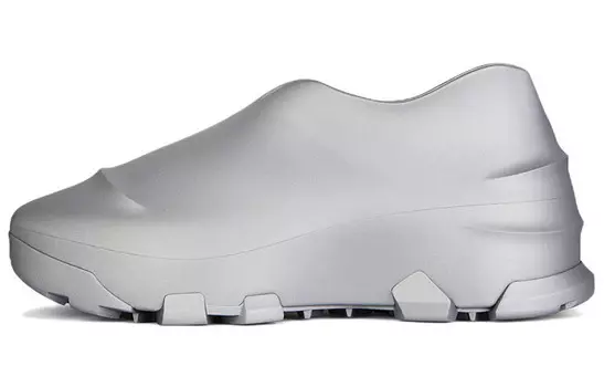 Givenchy Monumental Mallow Low 'Silvery'