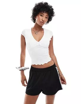 Гламурная приталенная футболка с V-образным вырезом и бантом