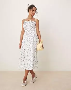 Гламурное платье макси на тонких бретелях с бантом спереди в синем цветочном стиле Glamorous