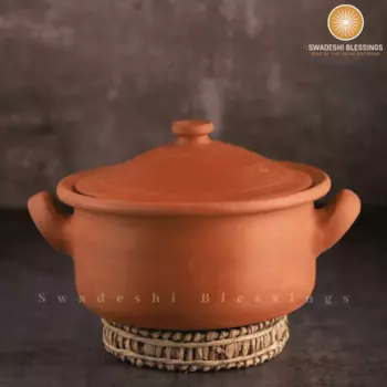 Глиняный горшок с крышкой Swadeshi Blessings 2,5 л, коричневый