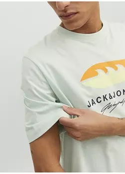 Голубая мужская футболка с круглым вырезом и принтом Jack & Jones