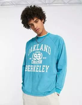 Голубая оверсайз-футболка с длинным рукавом ASOS DESIGN с принтом в стиле колледжа и окантовкой