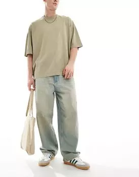 Голубые джинсы с фигурным кроем Pull&Bear