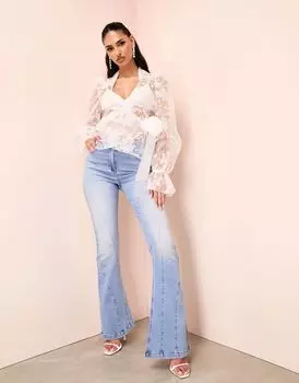 Голубые джинсы со средней посадкой и контурными швами ASOS LUXE