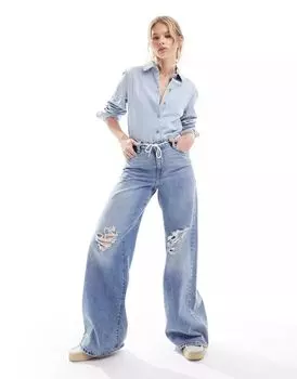 Голубые мешковатые джинсы Levi's '94 с потертостями и широкими штанинами