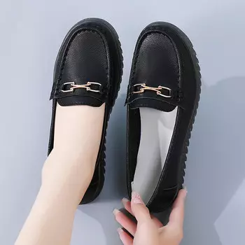 Gommino Лоферы женские черный Reivantix