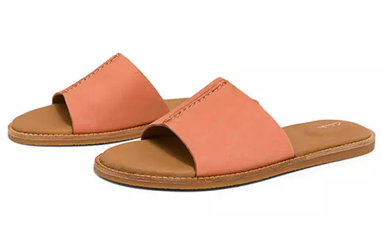 Горки женские кораллово-красные Clarks