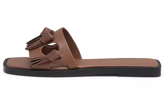 Горки женские коричневые Charles&Keith