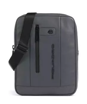 Городская сумка через плечо из мелкозернистой яловой кожи. Piquadro, серый