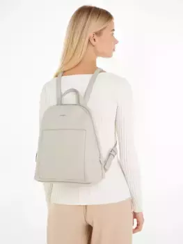 Городской рюкзак Calvin Klein "CK MUST DOME BACKPACK", рюкзак для отдыха, рабочий рюкзак, школьный рюкзак, цвет Sand Pepple