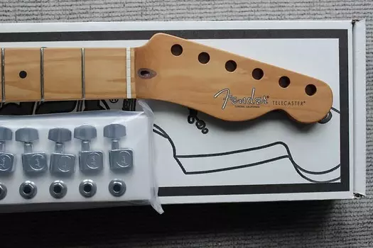 Гриф Fender American Professional II Telecaster с колками, 22 лада из жареного клена #108 099-3942-920 American Professional II Telecaster Neck