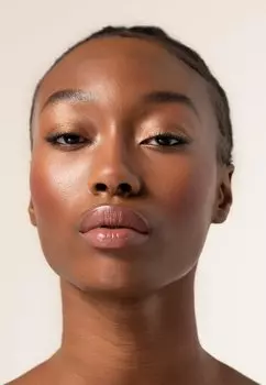 Губная помада Colour Brilliance Cream Lipstick Code8, лиловый