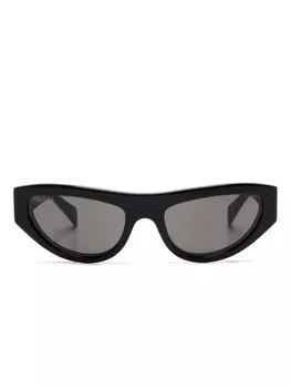 Gucci Eyewear cat-eye солнцезащитные очки, черный