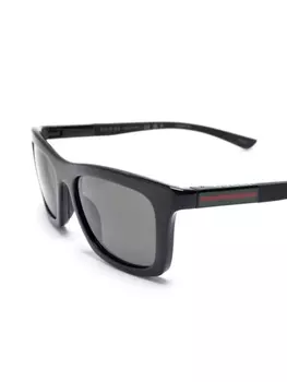 Gucci Eyewear солнцезащитные очки с отделкой Web, черный