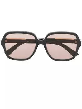 Gucci Eyewear солнцезащитные очки в массивной оправе с логотипом, серый