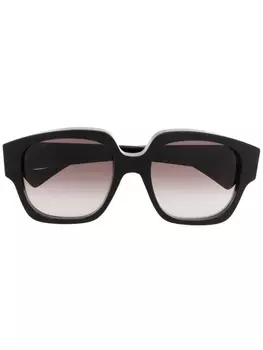 Gucci Eyewear солнцезащитные очки в массивной оправе, черный