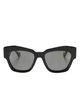 Gucci Eyewear солнцезащитные очки в массивной оправе с логотипом, черный