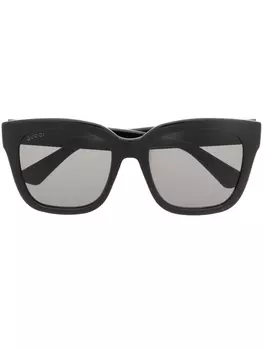 Gucci Eyewear солнцезащитные очки в массивной оправе, черный