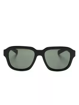 Gucci Eyewear солнцезащитные очки в массивной оправе с логотипом, черный