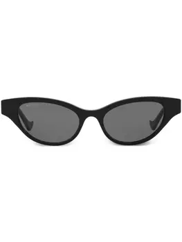Gucci Eyewear солнцезащитные очки в оправе 'кошачий глаз', черный