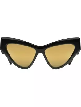 Gucci Eyewear солнцезащитные очки в оправе 'кошачий глаз', черный