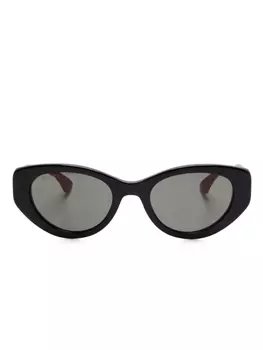Gucci Eyewear солнцезащитные очки в оправе 'кошачий глаз', черный