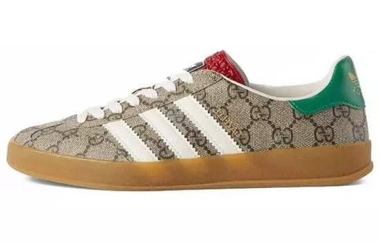 Кроссовки женские Gucci Gazelle, бежевый