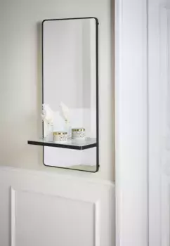 Guido Maria Kretschmer Home&Living Настенное зеркало "Nookiema, черный", (1 шт.), прямоугольное, с мраморной полкой, металлическая рама, современное 51х76х5 см, черный