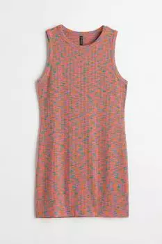 H&amp;M+ Трикотажное платье в рубчик, розовый/узор