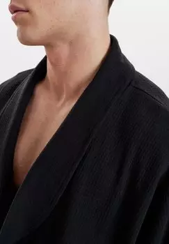 Халат Resterds, черный