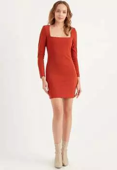 Халат с длинными рукавами Herita, красный