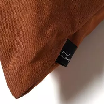 HAY Подушка для барана, фиолетовый