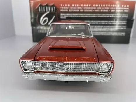 Highway 61 Plymouth Belvedere 1965 426 Hemi Dual 1:18 50909 YAT Ming
