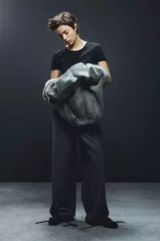 Хлопковая футболка H&M, черный