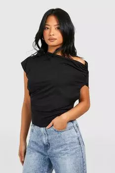 Хлопковая футболка Petite с асимметричным вырезом и рюшами boohoo, черный