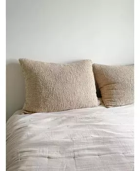 Хлопково-бежевая букле голландская европейская подушка 28x36 Anaya Home, бежевый