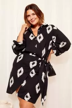 Хлопково-Льняная смесь завязываемая сбоку пуговица через платье-рубашку Curves Like These, черный