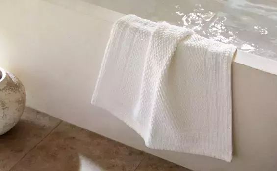 Хлопковый коврик для ванной Zara Home, белый