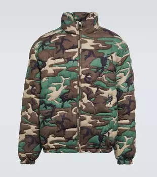 Хлопковый пуховик с камуфляжным принтом Erl, зеленый