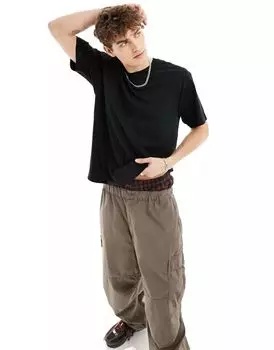 Хлопок: футболка свободного кроя черного цвета Cotton:On