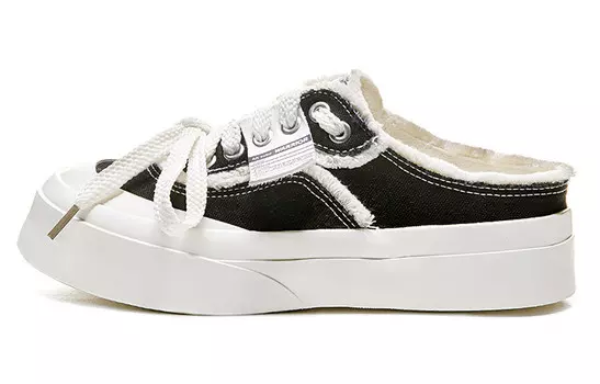 Холщовые кеды женские низкие черный/белый Warrior