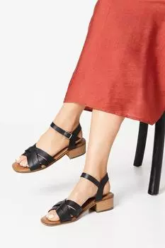 Хорошо для подошвы: широкие кожаные босоножки Arla на низком каблуке Dorothy Perkins, черный