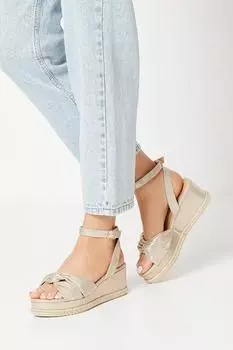 Хорошо для подошвы: широкие туфли на танкетке Holly Soft Twist Dorothy Perkins, золото