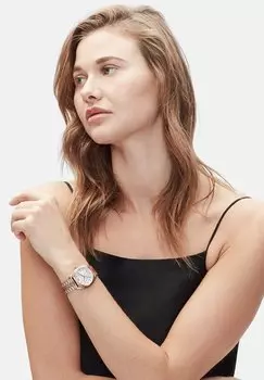 Хронограф Liebeskind Berlin, цвет rose gold-coloured