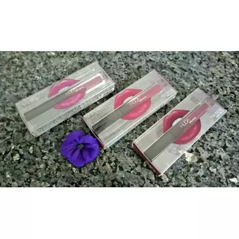 Huda Beauty Liquid Matte или Demi Matte Full Size — выберите свой оттенок