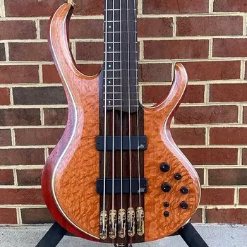 Ibanez Premium BTB1905LWFNL, 5-струнный, сквозной гриф, топ из лейсвуда, звукосниматели Aguilar, колки Gotoh