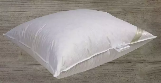 Идеальная подушка 80x80 см, пуховая подушка, набивка 60% пуха, 950 г, очень толстая, пухлая Betten Hofmann